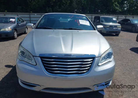 2012 Chrysler 200 Touring из США, поврежденный, VIN 1C3BCBEB7CN208670